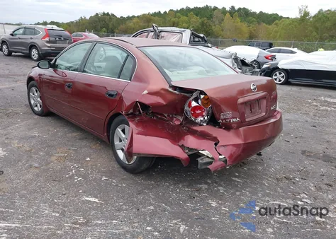 2002 Nissan Altima 2.5 S z USA, uszkodzony, nr VIN 1N4AL11D72C134451